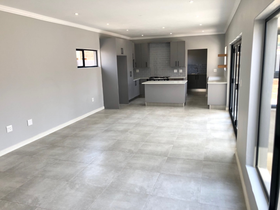 4 Bedroom Property for Sale in Melodie North West